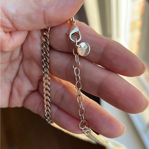 Christian Dior 30 Montaigne Long Necklace brand new - Picture 6 of 9